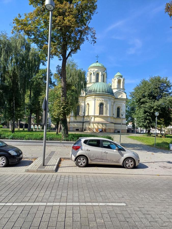 Ommpbooking Wspolna Lazienka Częstochowa Buitenkant foto